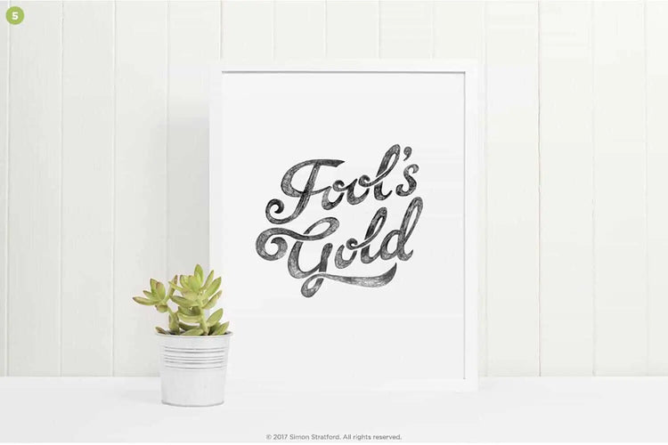 10 Picture Frames mockup example 3