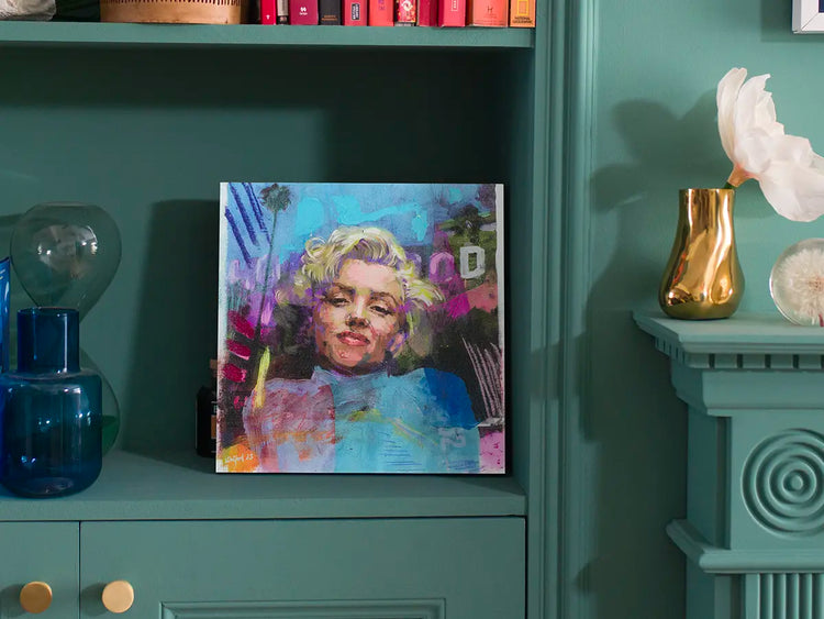 Limited-edition Marilyn Monroe painting by London artist Simon Stratford