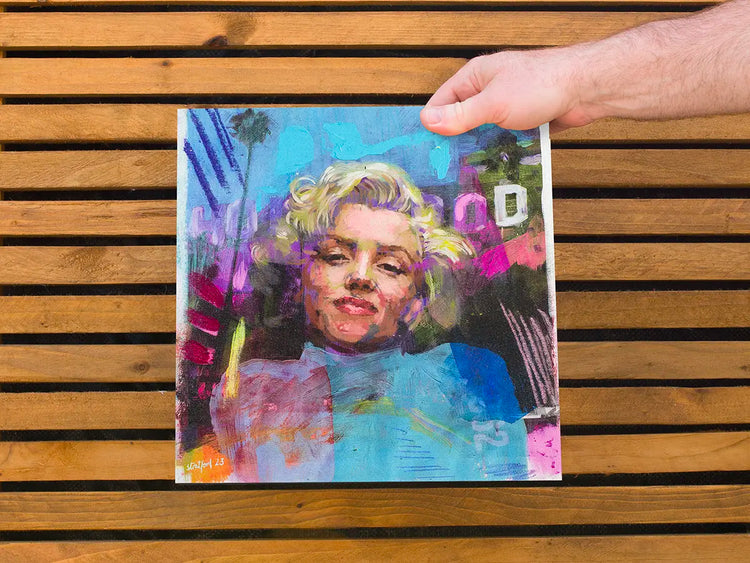 Marilyn Monroe painting mounted on a 30 × 30 cm wood panel